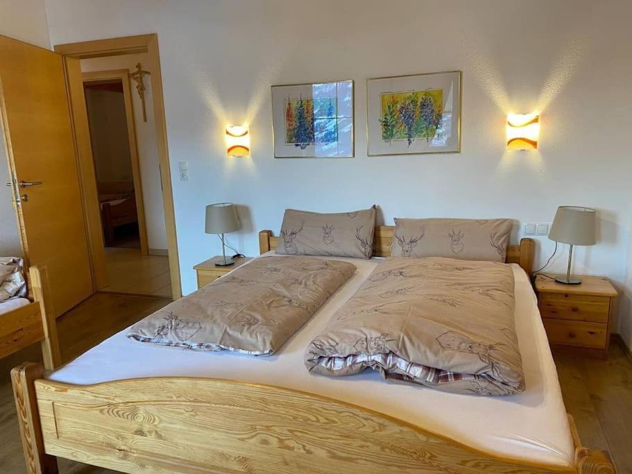 Ferienhaus Zillertal Panorama Blick Balkon Sauna Zellberg Bagian luar foto