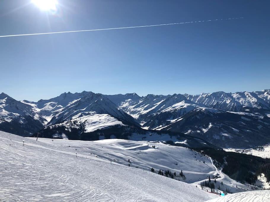 Ferienhaus Zillertal Panorama Blick Balkon Sauna Zellberg Bagian luar foto