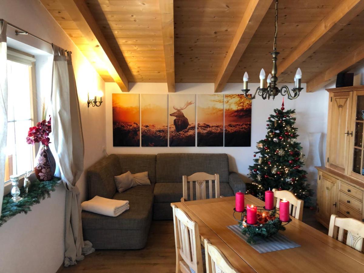 Ferienhaus Zillertal Panorama Blick Balkon Sauna Zellberg Bagian luar foto