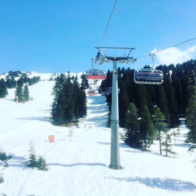 Ferienhaus Zillertal Panorama Blick Balkon Sauna Zellberg Bagian luar foto